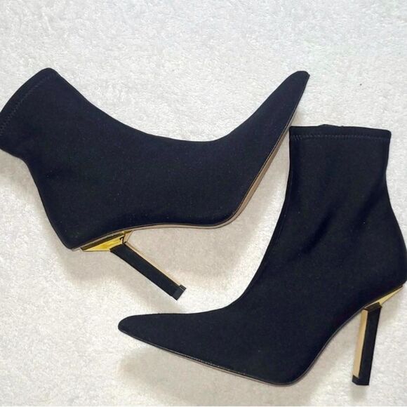 Good American Shoes - Good American Ankle Black Stiletto Heeled Booties NEW Style GA116SN-X Size 7